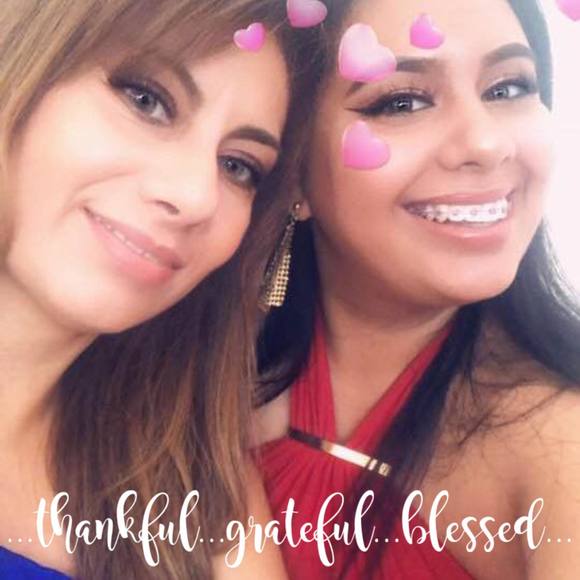 Meet your Posher, Monica - Picture 1 of 1